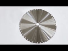 ダイヤモンドの壁の刃