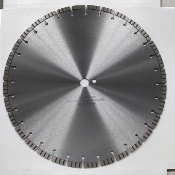 600mm カスタマイズされたダイヤモンドコンクリートソーブレード、鉄筋コンクリート用