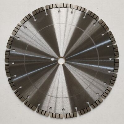 鉄筋コンクリートの切断のためのよい鋭さの350mmのダイヤモンドのターボ刃