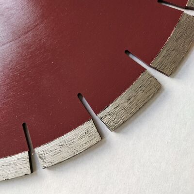 堅い発射された粘土の煉瓦のための無声中心の350mmのレーザーによって溶接される刃